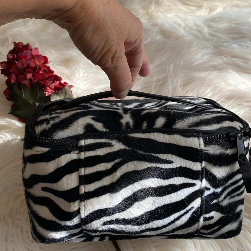 COSMETICS MAKEUP case